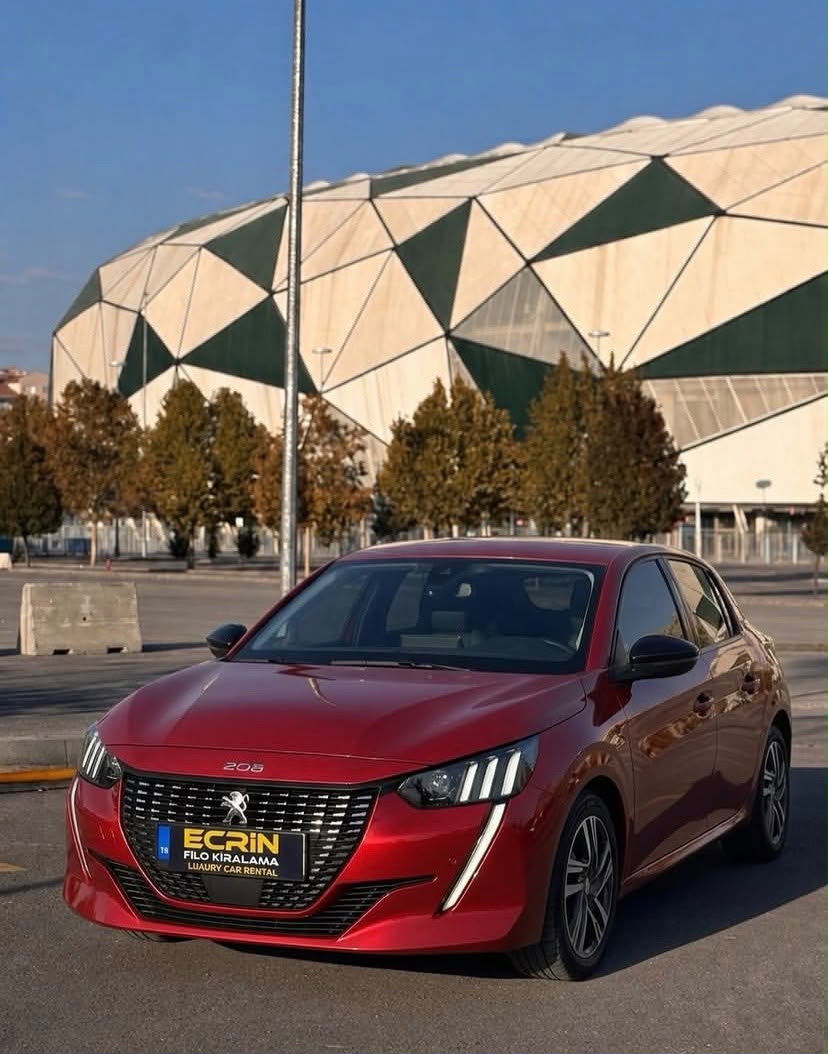PEUGEOT 208 1.2 ELIXIR